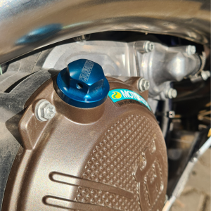 Mitigator Oil Filler Cap For Clutch Cover Fits Ktm 2013-2024 Husqvarna 2014-2024 Gasgas 2021-2024 (M23*3 mm clutch cover) Mitigator Oil Filler Cap For Clutch Cover Fits Ktm 2013-2024 Husqvarna 2014-2024 Gasgas 2021-2024 (M23*3 mm clutch cover)